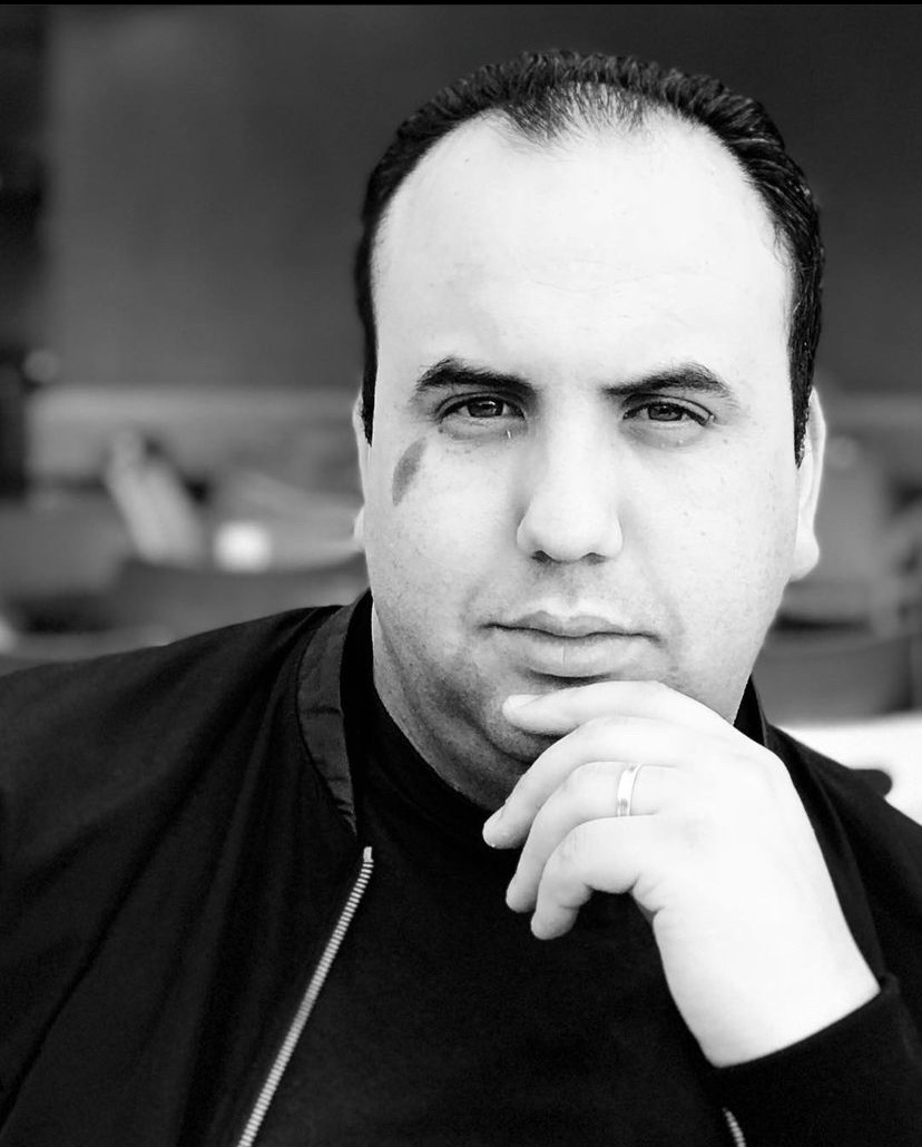 IMG_6255_Original أن تُطفأ النار بالمحبة: ترنيمة العابرين في ليل البشرية